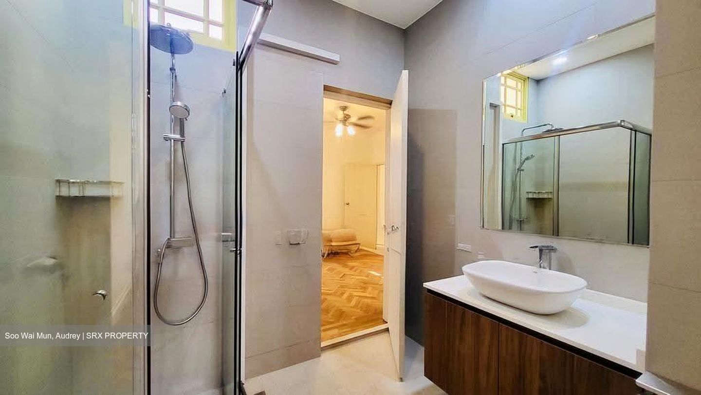 Orange Regency (D10), Apartment #613519011